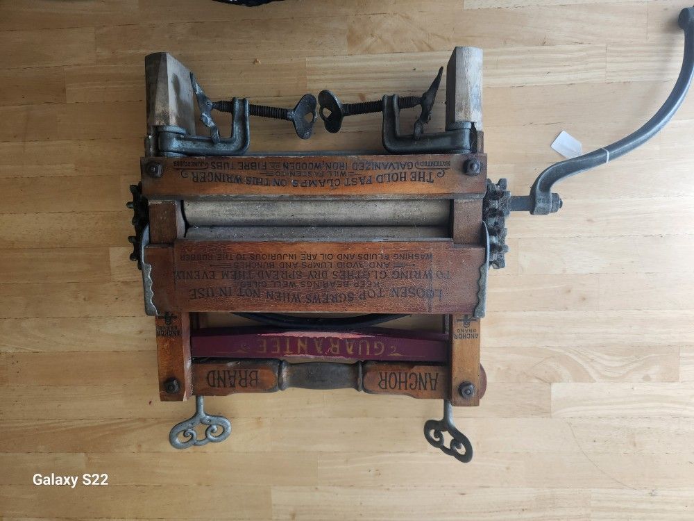 Anchor Brand Antique Hand Washer 