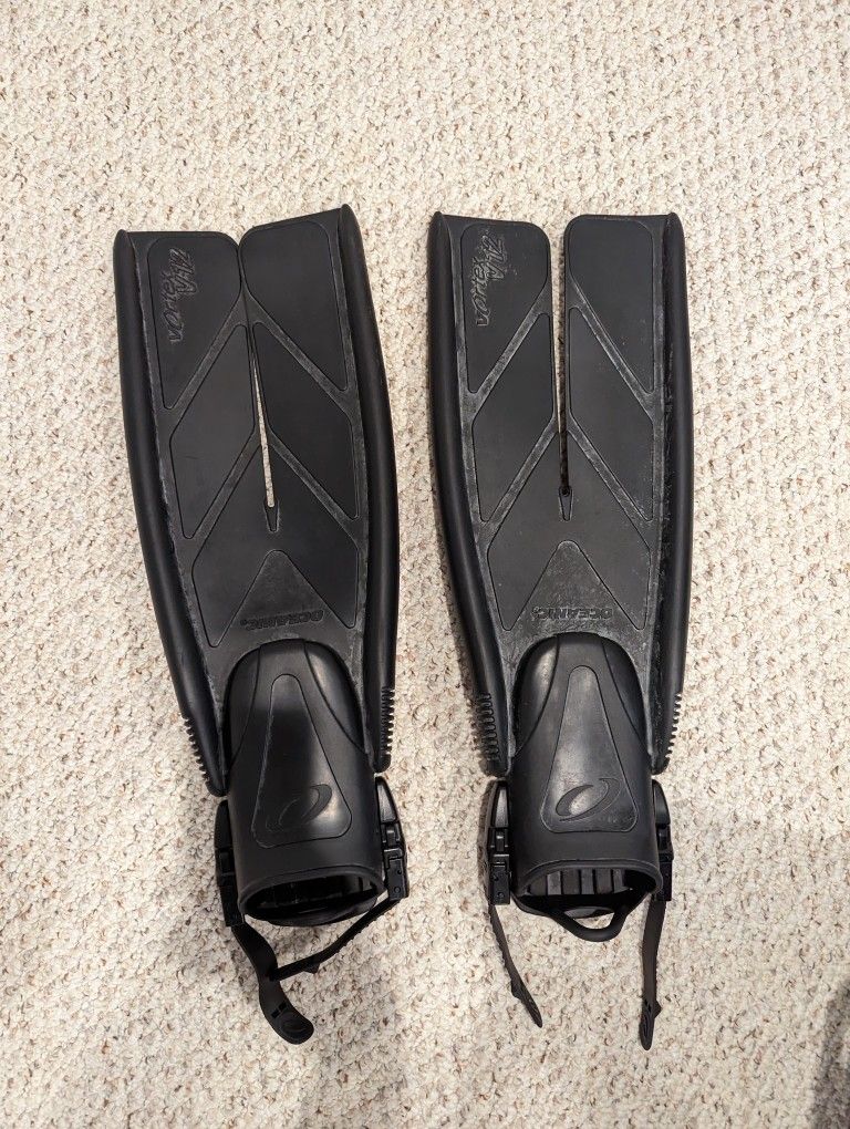 Oceanic Vortex V12 Scuba Snorkeling Fins