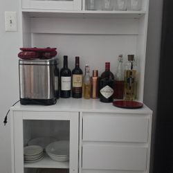 Kitchen Cupboard 