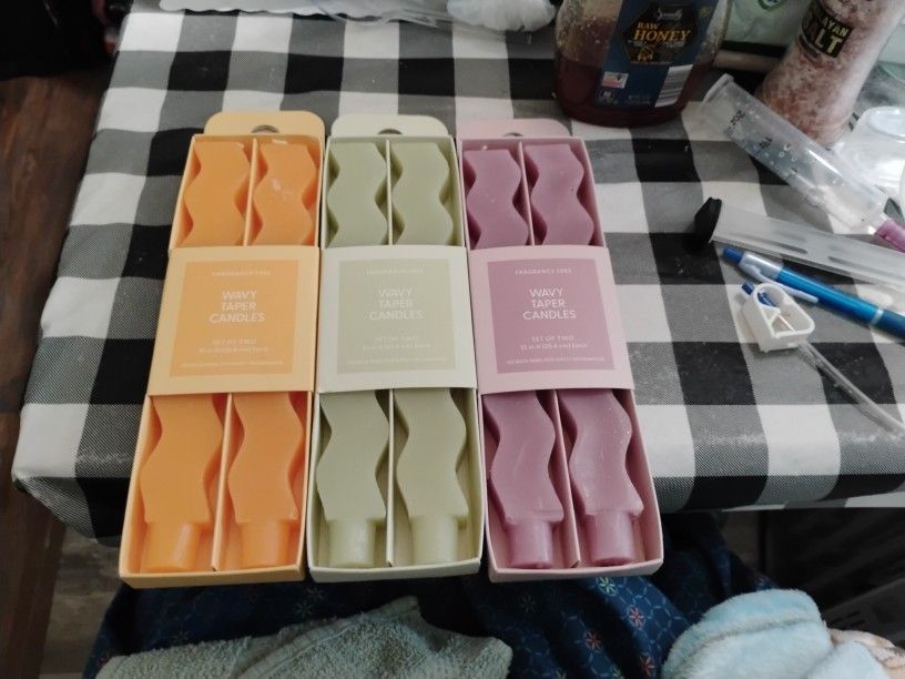 Wavy taper Candles Set Of 2