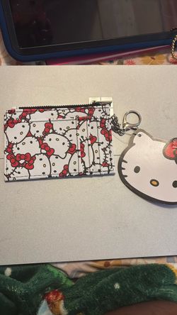 Hello Kitty Zip Card Holder with Keychain