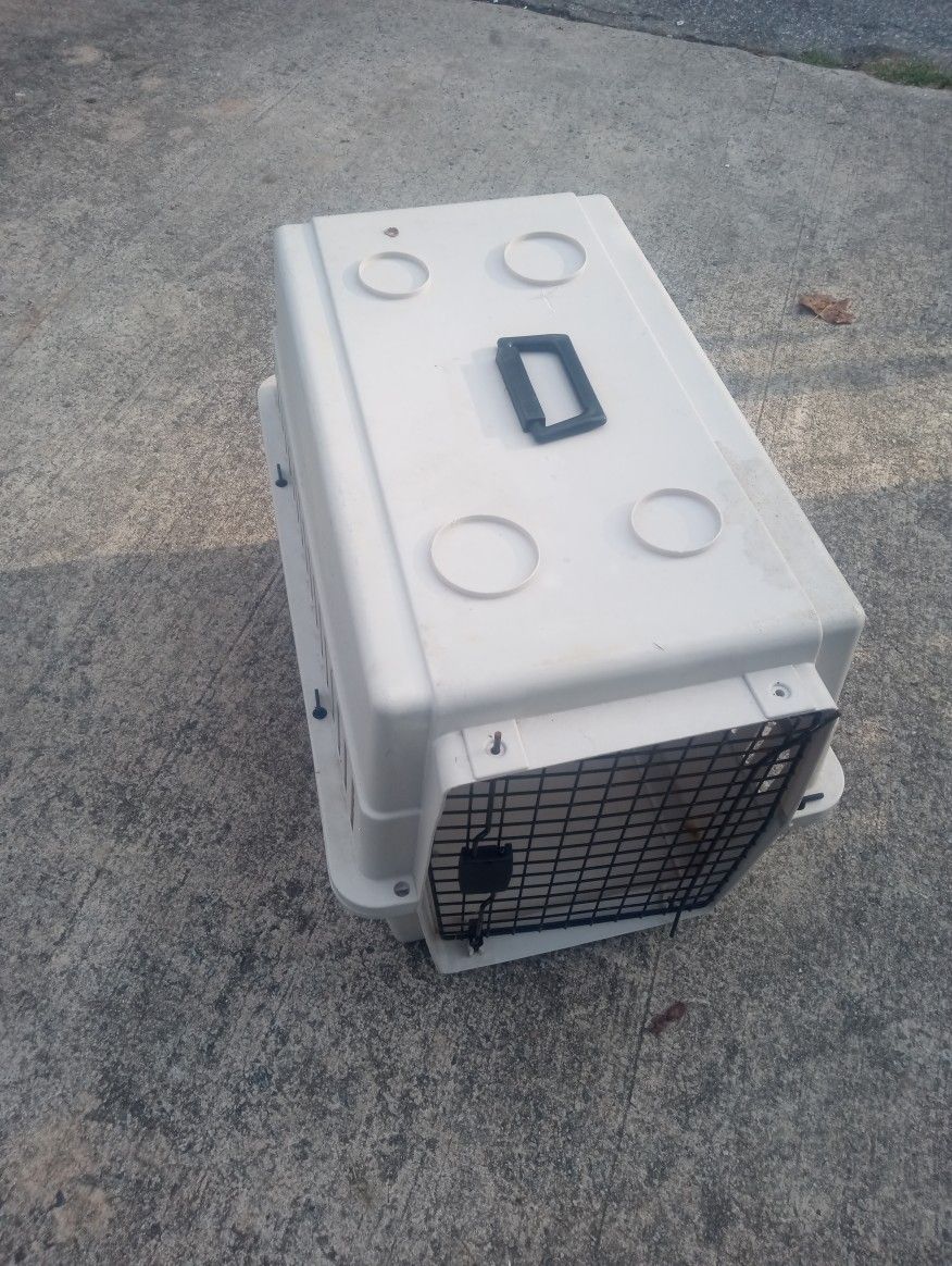 Medium Dog Kennel Beige