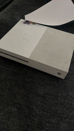 Xbox One S consoles + cables bundle • xbox one console, controllers available