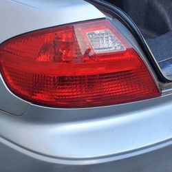 Selling tail lights off a 2001 Acura Cl