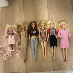 Barbies🥰
