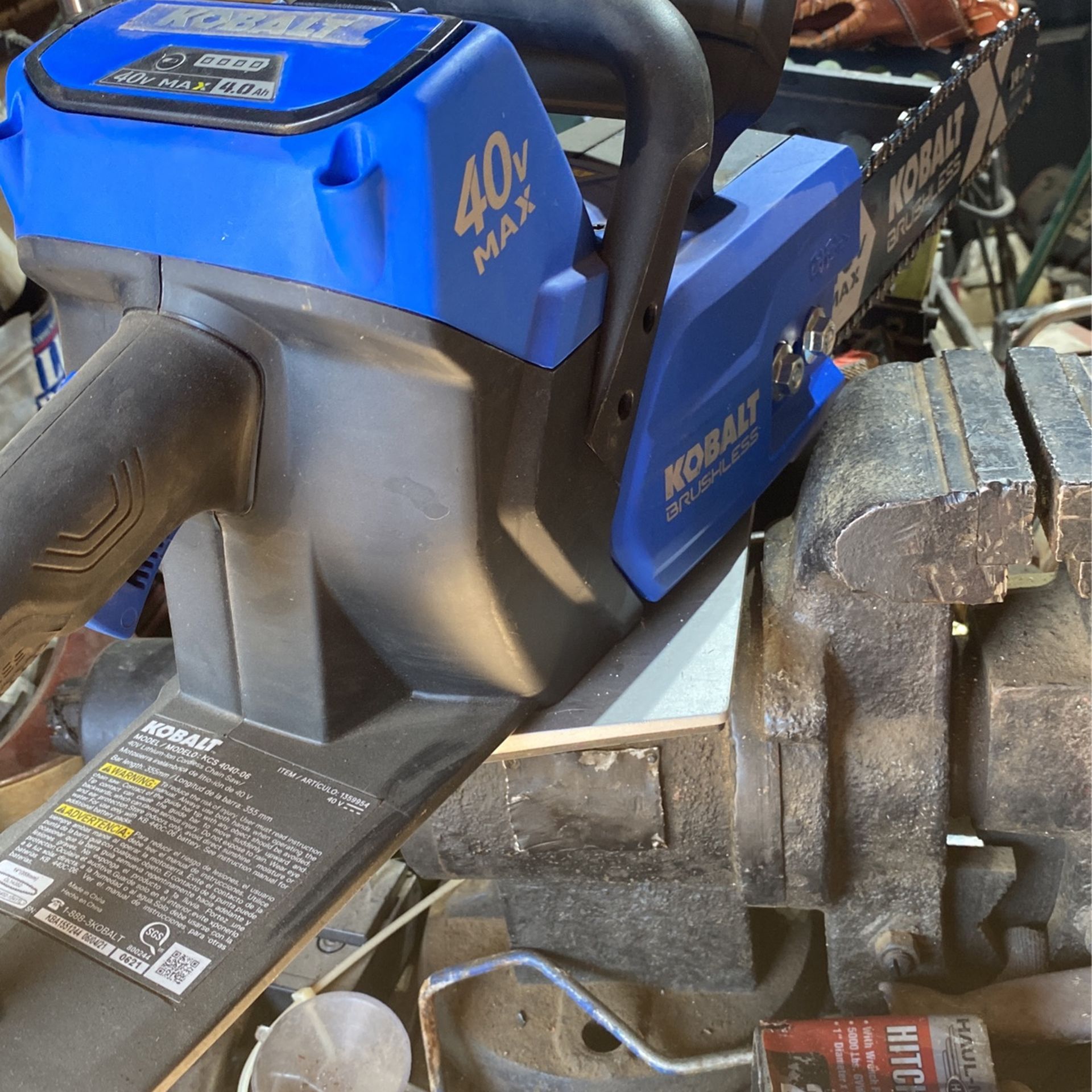 kOBALT 40v mAX. Güito Y motosierra por 200