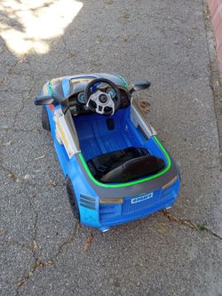 Toddler Electric Kids Car with Brand New Battery and Charger Excellent Condition