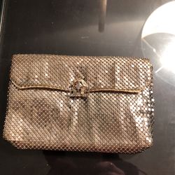 Vintage 1960s Whiting and Davis Silver Mesh Purse With thi destine Clip