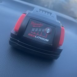 Milwaukee Battery M18