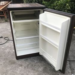 Small Refrigerator 
