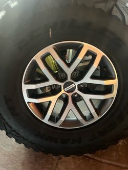 37 inch raptor rims and tires