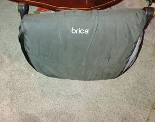 Brica Infant Portable Bassinet