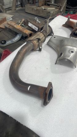 1998 through 1999 four-cylinder Honda Accord exhaust manifold with downpipe 1998 through 1999 four-cylinder Honda Accord exhaust manifold with downpip