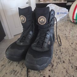 Red wing tactical boot water proof 10.5