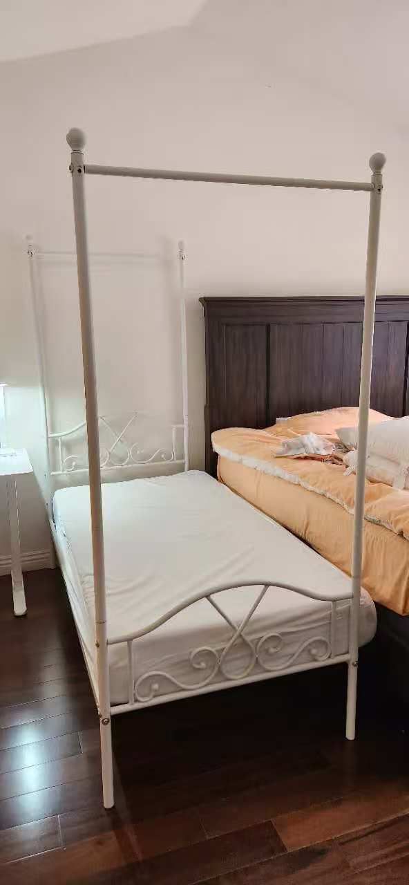 free Twin bed
