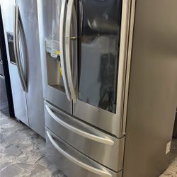 LG French Door Refrigerator 