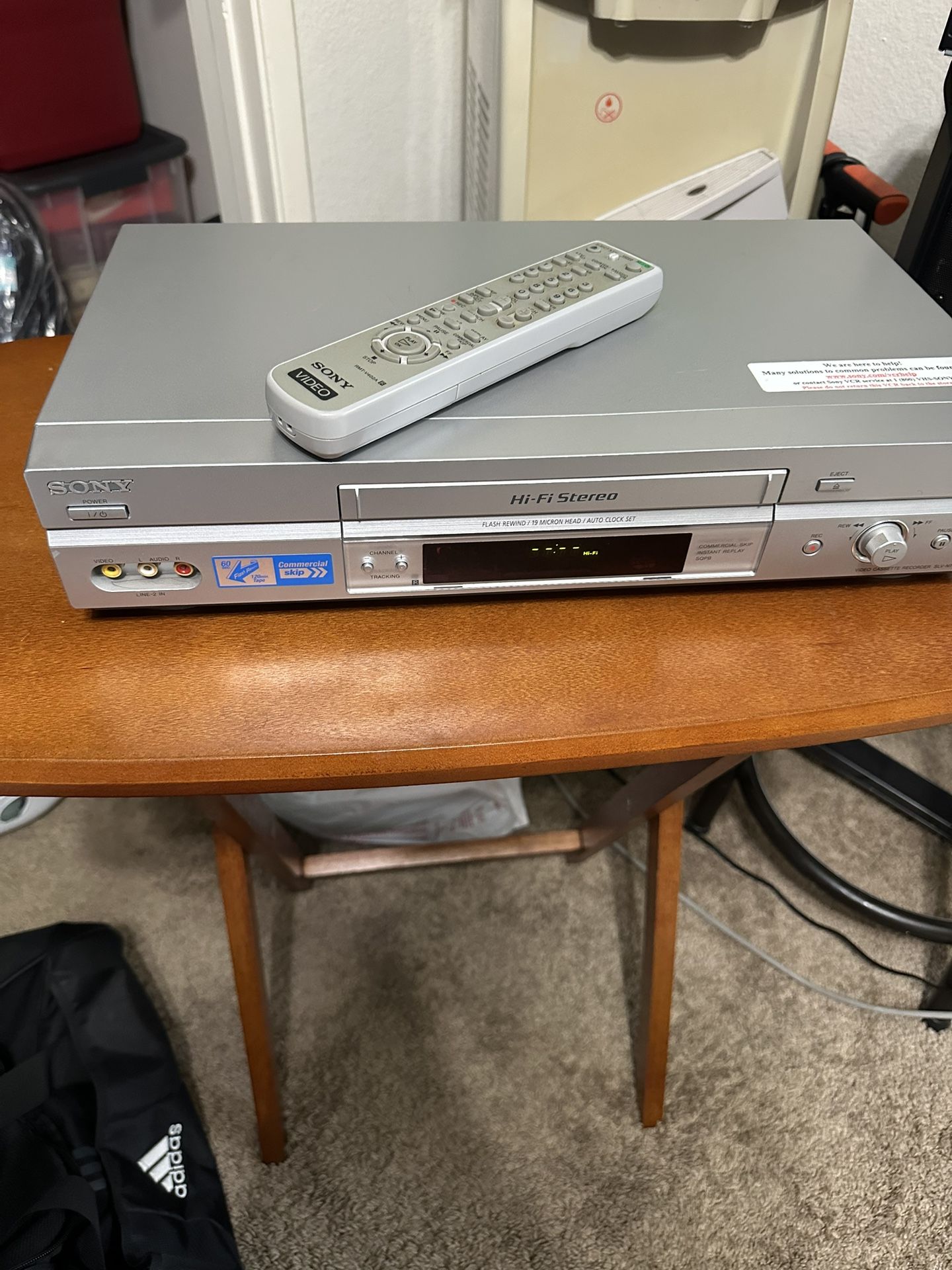 Sony VCR With Remote Control 