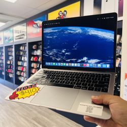 MacBook Air i5 2018