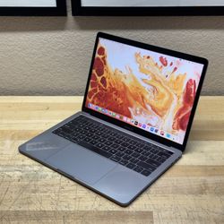 2017 13” MacBook Pro - 3.1 GHz i5 - 16GB - 500GB SSD