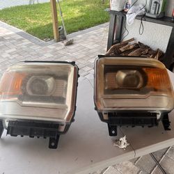 Gmc sierra 2014 headlights
