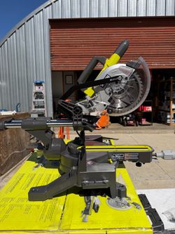 Ryobi 7-1-4” sliding compound miter saw