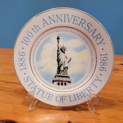 Vintage Statue of Liberty 100th Anniversary Souvenir 9.25" Collectible Plate