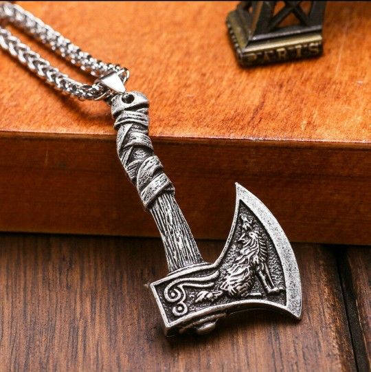 Pendant Necklace Viking Celtic Wolf Raven Axe Pendant Necklaces,Men's Stainless