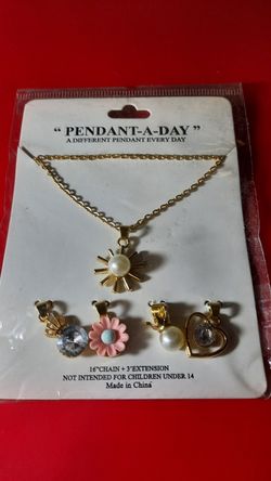 4 charms pendant for everyday
