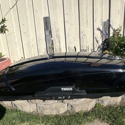 Thule Roof Cargo Box