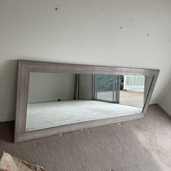 Vanity Mirror 