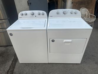 Whirlpool Washer and Dryer Set