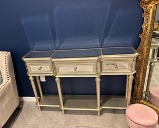 Mirrored console table with 3 drawers