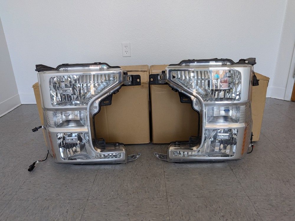 Headlight Lenses, 2020 -2022 Ford F250 Truck