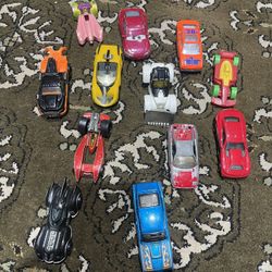 12 Hot Wheel Cars. $2.99