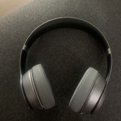 Beats Solo