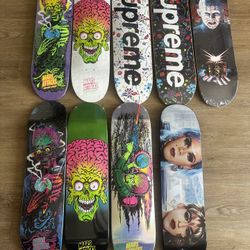 Skateboard Decks (Supreme / Mars Attacks)