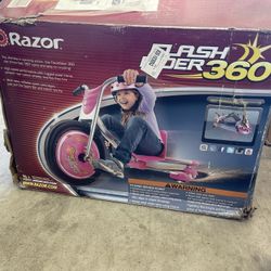 Razor FlashRider 360 Tricycle