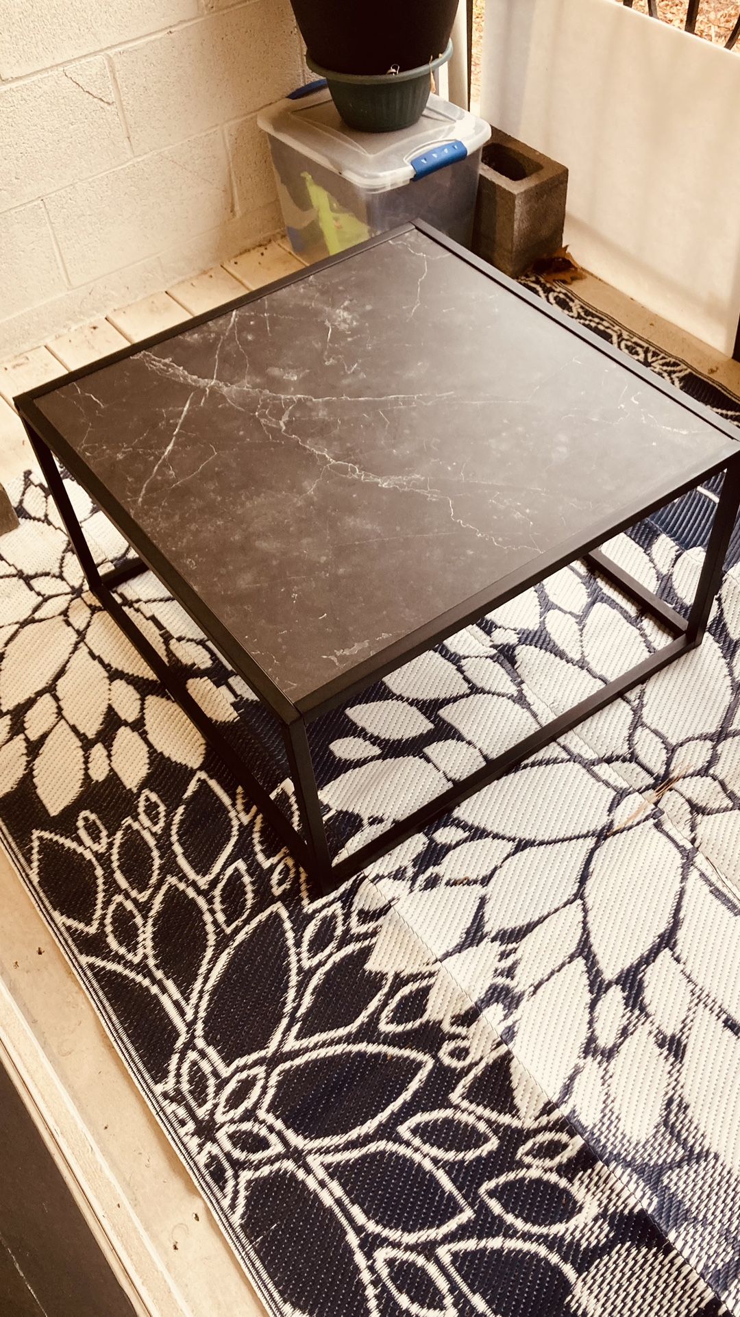 Coffee Table/ Patio Furniture