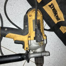 DEWALT 1/2 in. (13 mm) Variable Speed Reversing Mid-Handle Grip Drill with Keyless Chuck