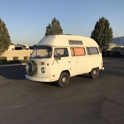 1973 Volkswagen Bus