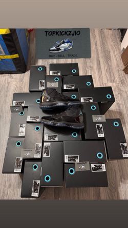 Brand New / Deadstock Jordan 11 Gamma
