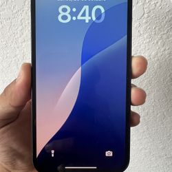 iPhone 12 Like New 64gb UNLOCKED 