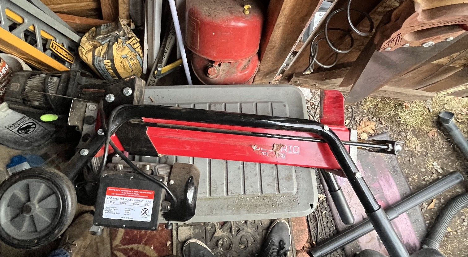 Log splitter