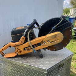 Partner K700 Active 3 Concrete Saw, 5400 RPM Runs Good 