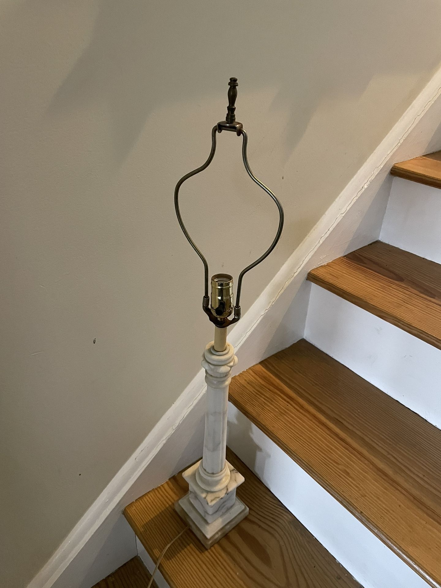 💡 💡💡 VINTAGE - ANTIQUE- 1930’s - 1940’s MARBLE LAMP 💡💡💡 About 16” tall/high