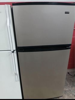 Stainless steel refrigerator