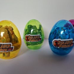 4 Jumbo Soldier Deformation Easter Eggs with Toys Inside
