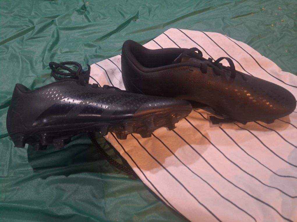 Adidas Predator Kleats Size 7.5