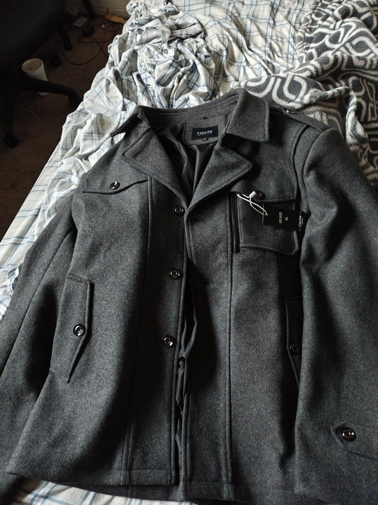 Men's Peacoat Brand New XL With Tags Nice!