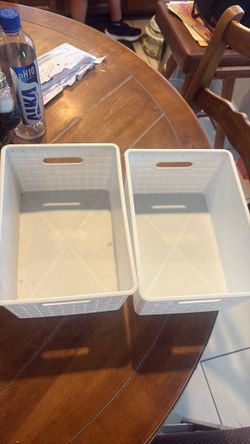 Medium size deco basket